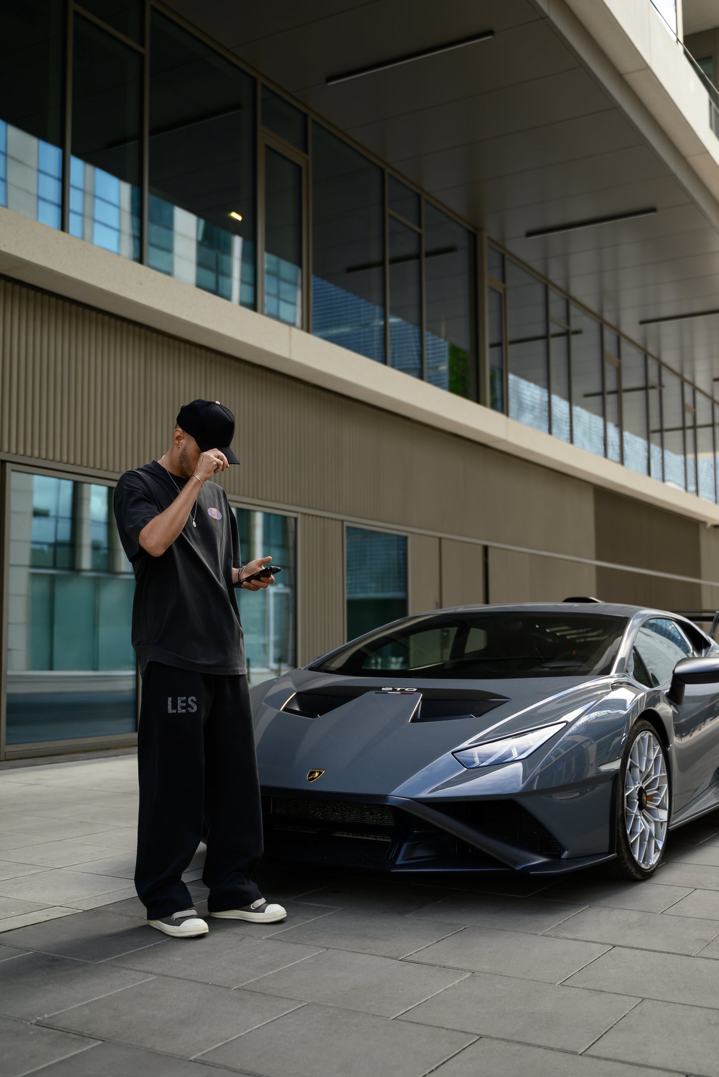 VINTAGE BLACK STRAIGHT-LEG SWEATPANTS