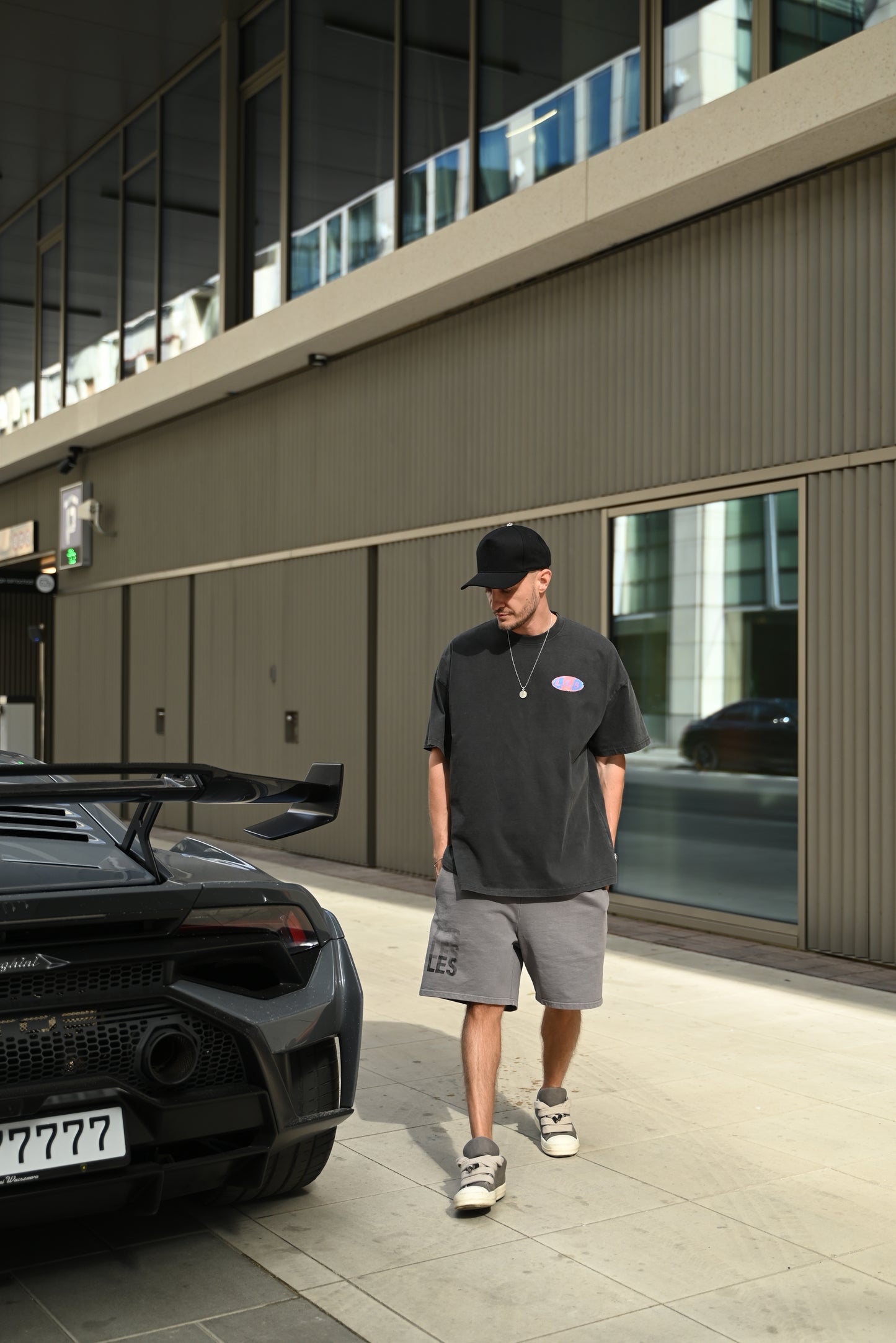 PIGMENT GREY RELAXED SHORTS