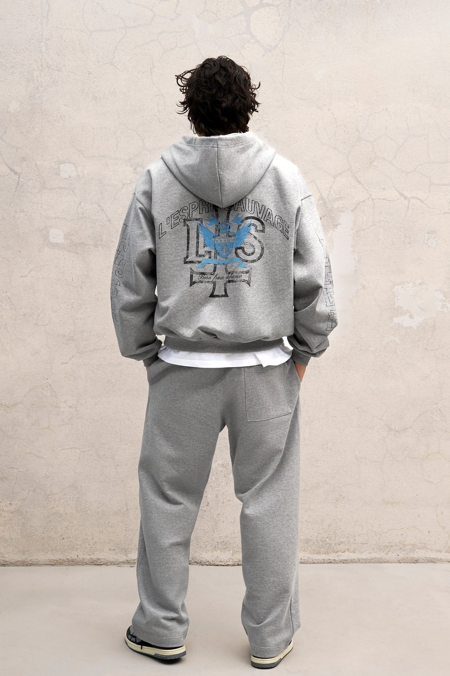 GREY OVERSIZED ZIPPED HOODIE