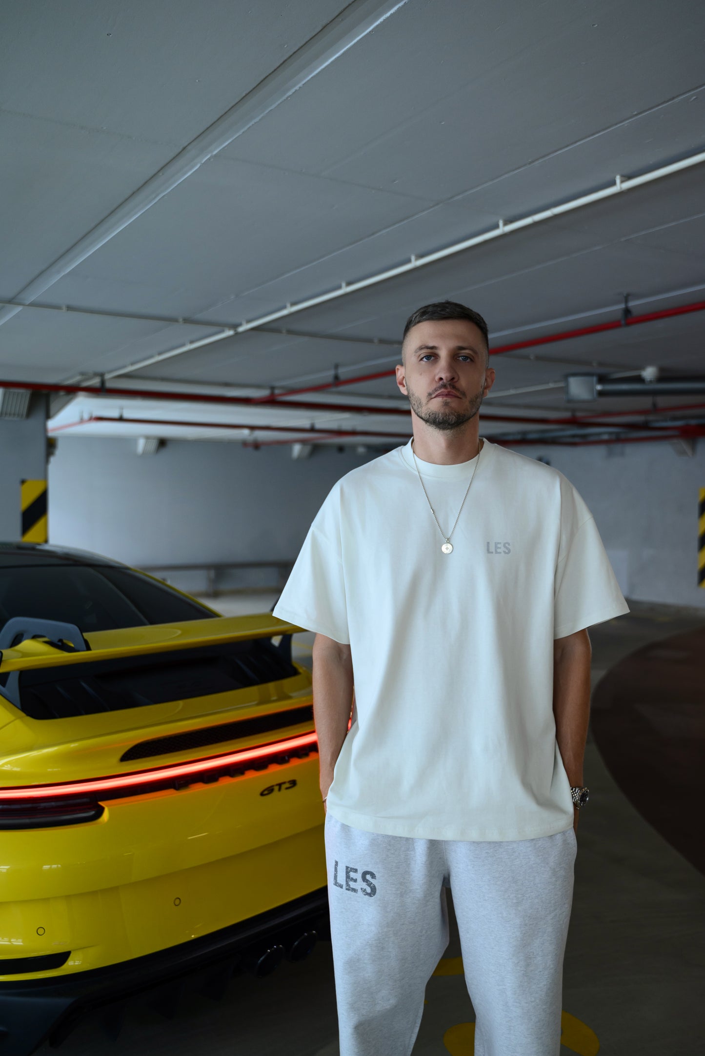 VINTAGE WHITE OVERSIZED TEE