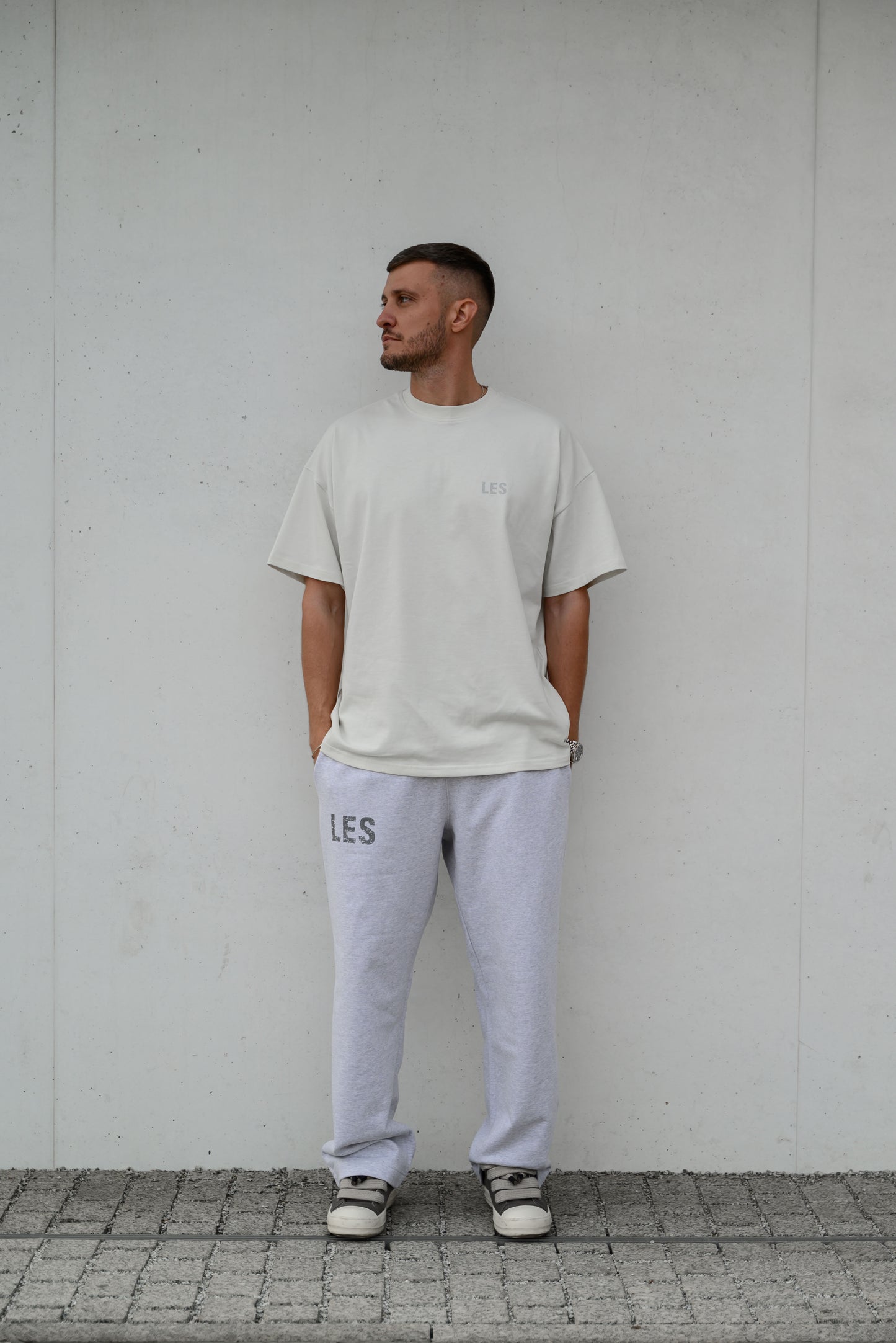 LIGHT GREY STRAIGHT-LEG RELAXED SWEATPANTS