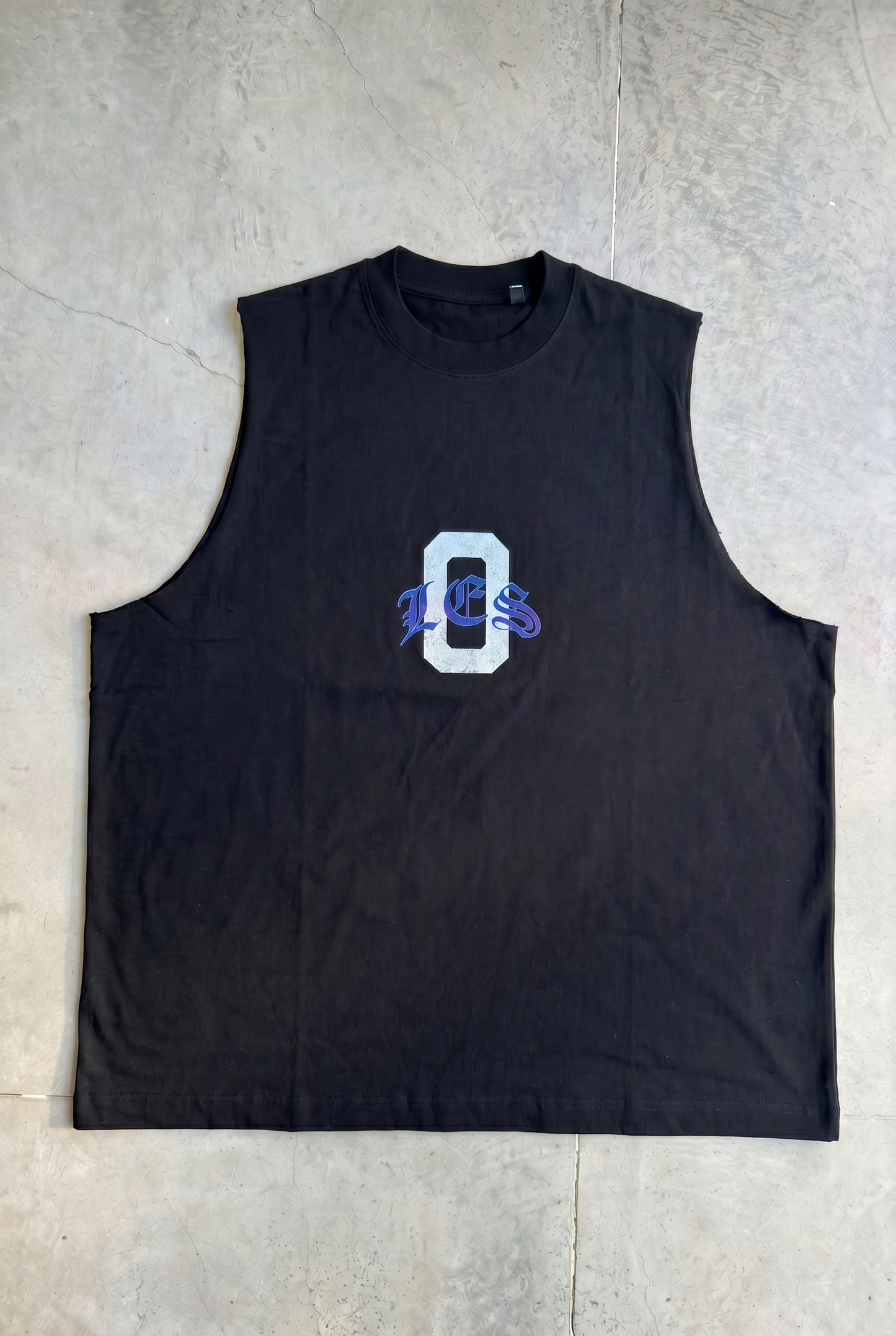 BLACK OVERSIZED TANK