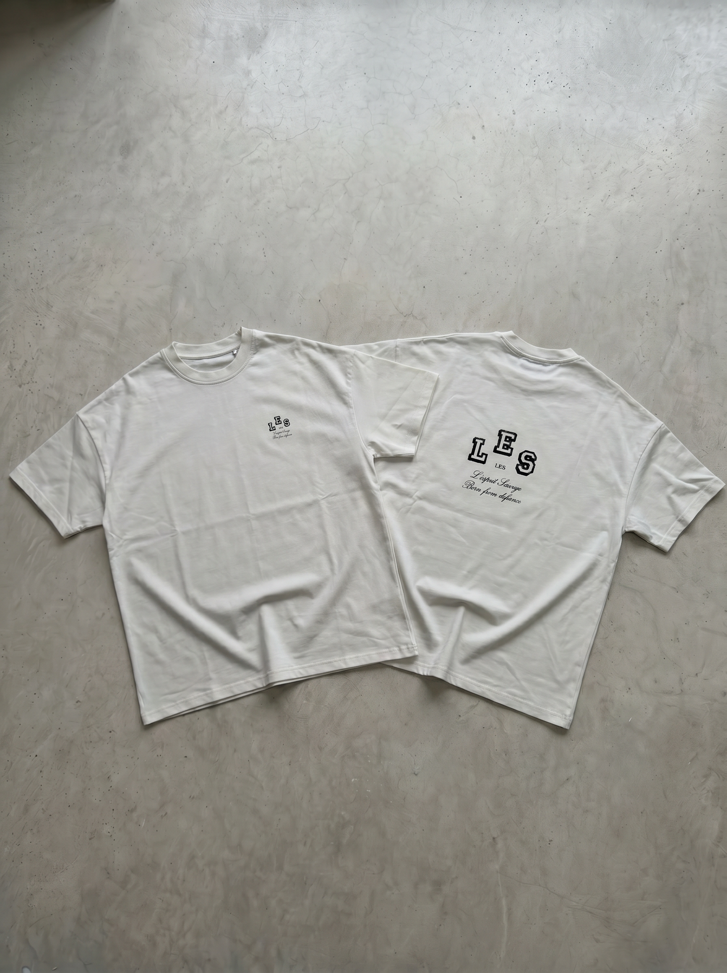 VINTAGE WHITE OVERSIZED TEE